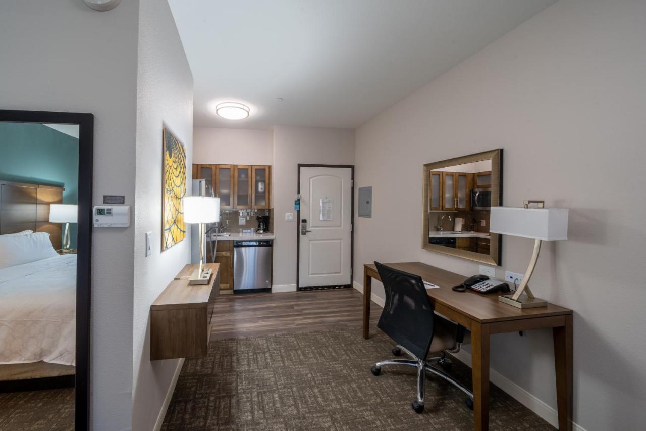 Staybridge Suites Houston East - Baytown By Ihg Oda fotoğraf