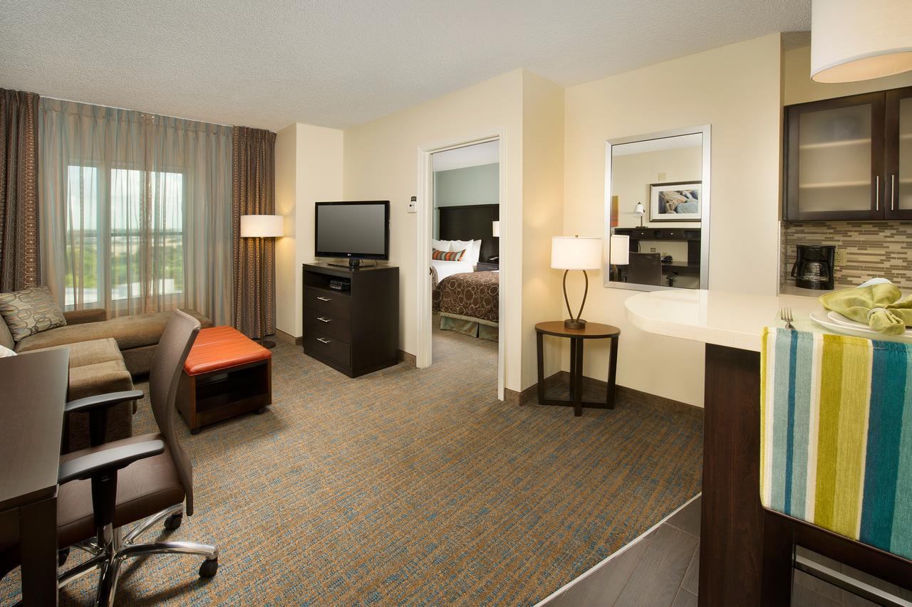Staybridge Suites Houston East - Baytown By Ihg Dış mekan fotoğraf