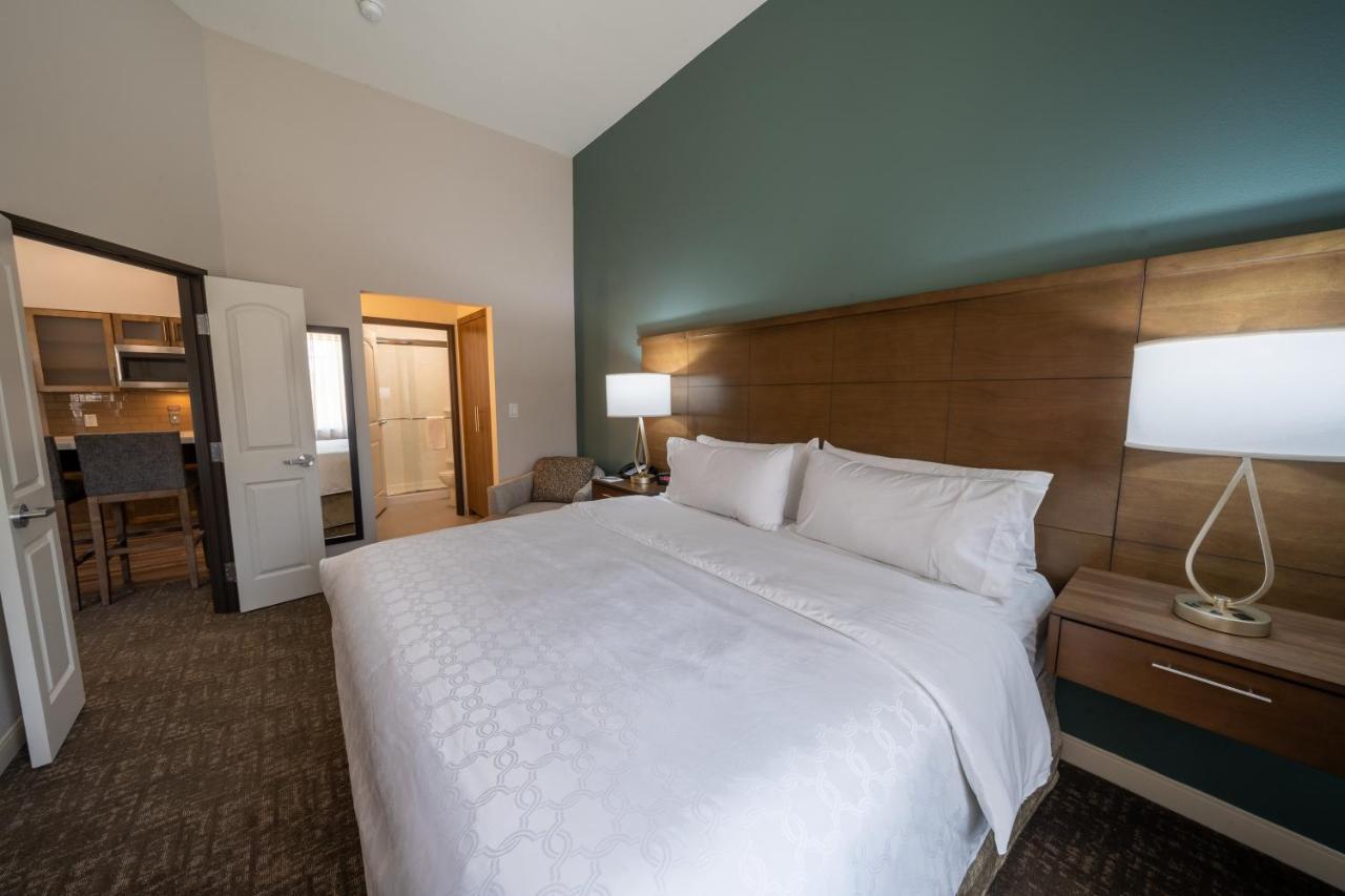 Staybridge Suites Houston East - Baytown By Ihg Dış mekan fotoğraf